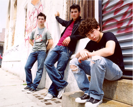 jonas-brothersrtv.jpg