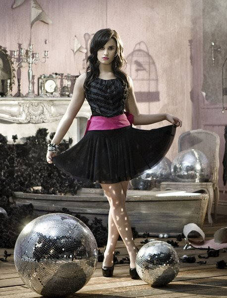104238,xcitefun-demi-lovato-album-photo-shoot-3.jpg