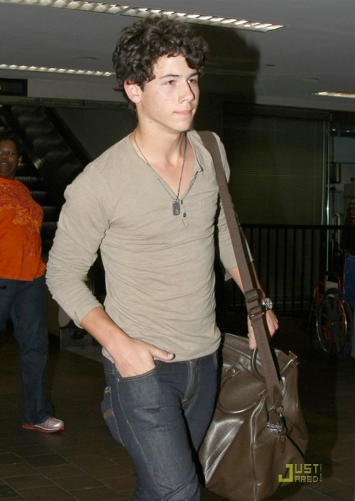 nick-jonas-nudie.jpg