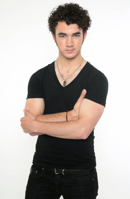 Kevin-Jonas1.jpg
